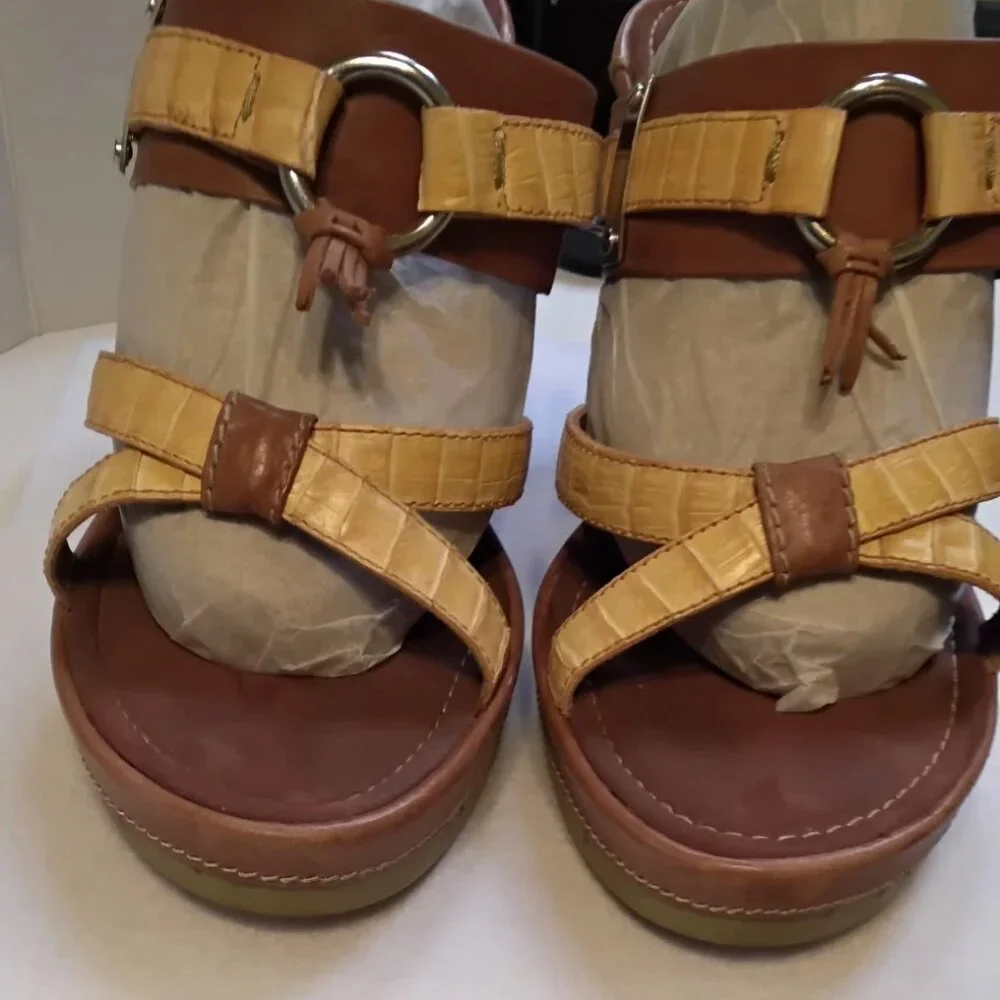 Aerosoles Women's wedge heel slide sandals with yellow & tan leather straps 10